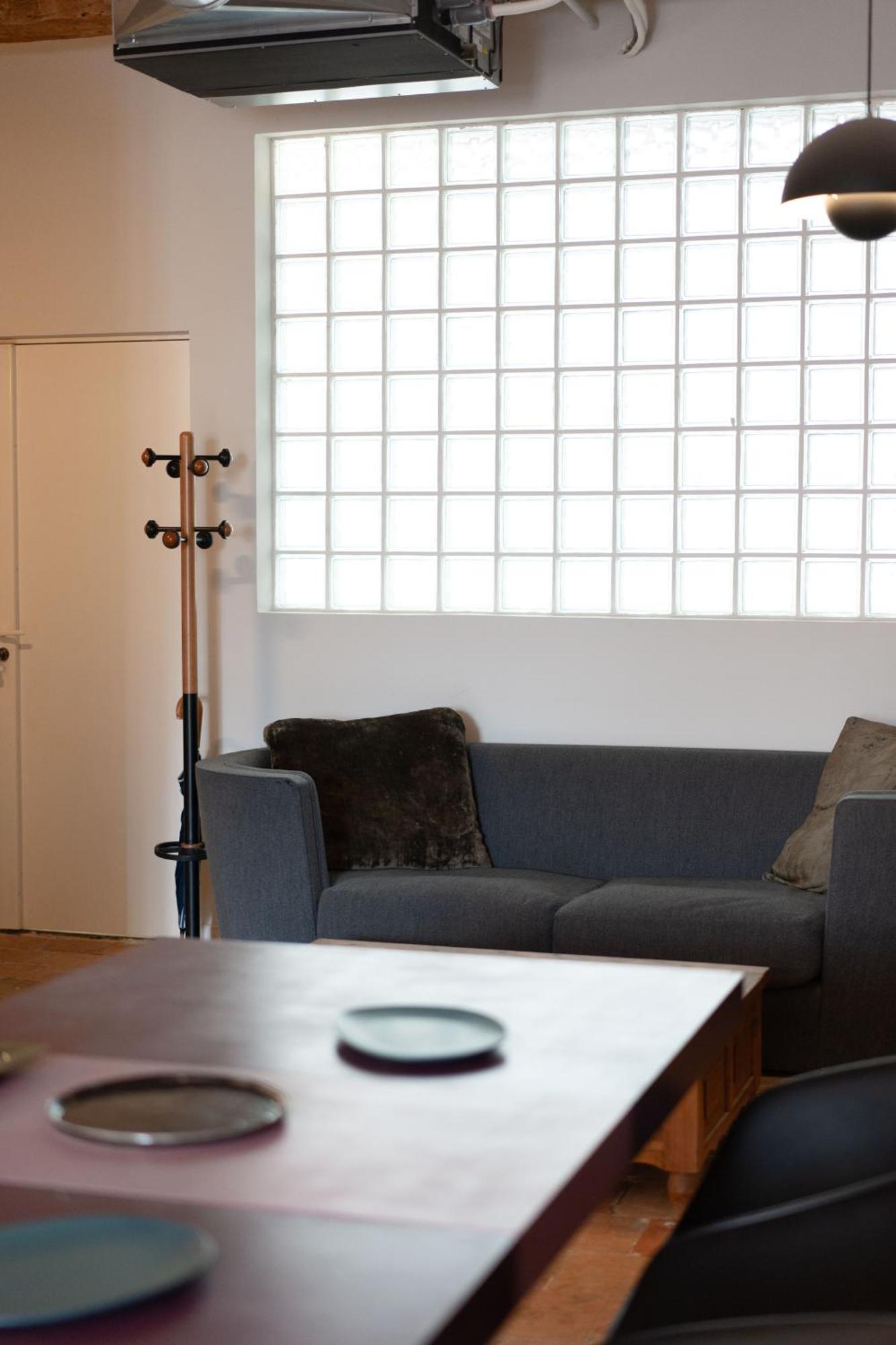 Heart Of Marseille, Loft Atypical & Spacious , Perfect For Couple And Couple With 1 Small Kid, Perfect For 2 Friends Buitenkant foto